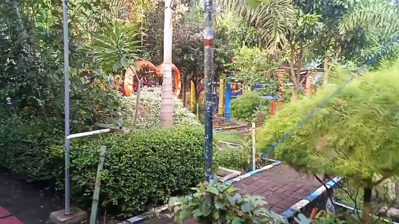 jalan-jalan ke museum antik cak soen ngawi(1)