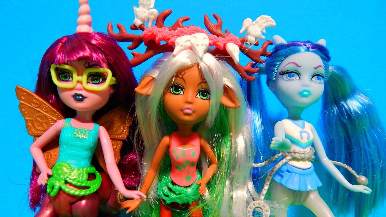 Куклы Monster High Fright-Mares Wave 2: Скайра Пенепол и Фоутин (пони-девочки).