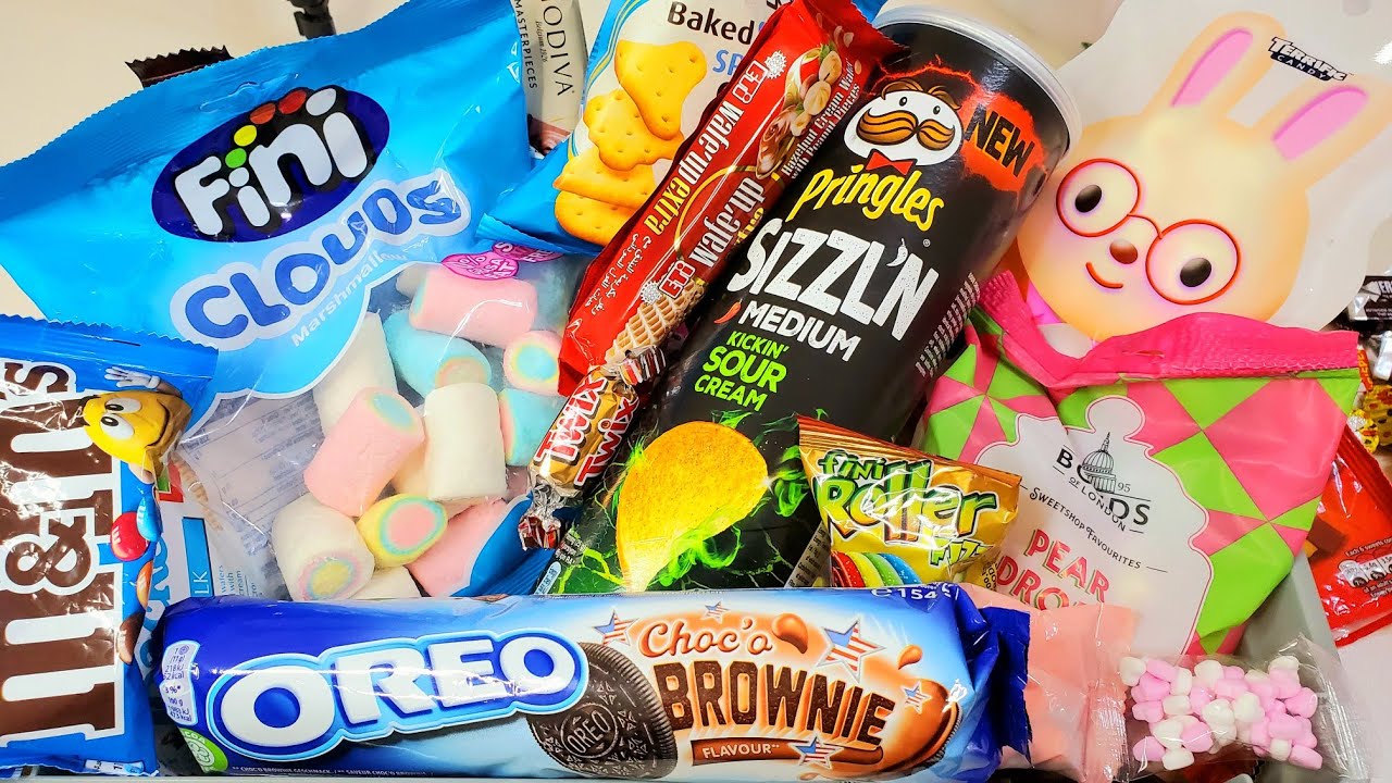 New Yummy Snack Opening Pringles potato chips oreo M&M's hershey's Chocolate bar candy