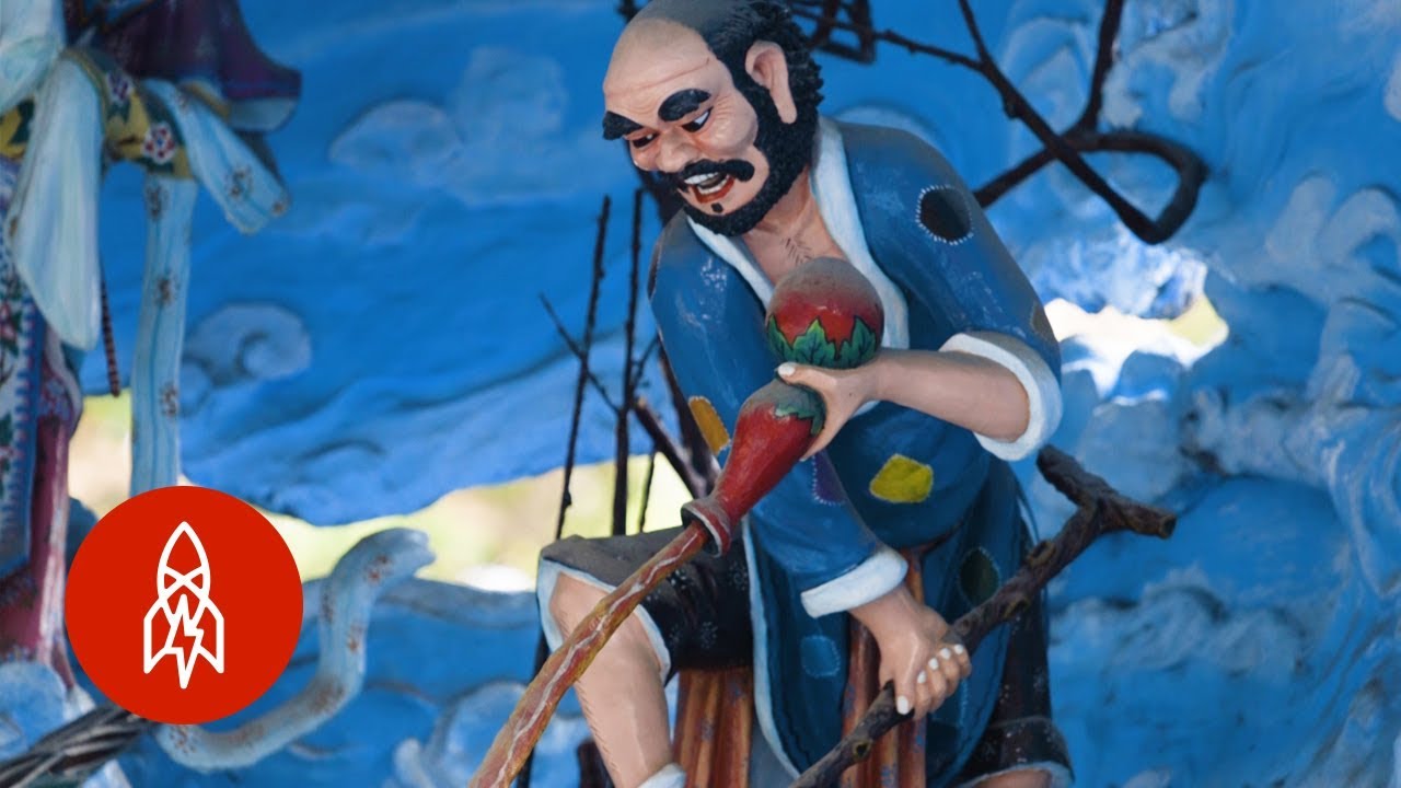 In Singapore, 70 Years of Crafting a Unique Theme Park