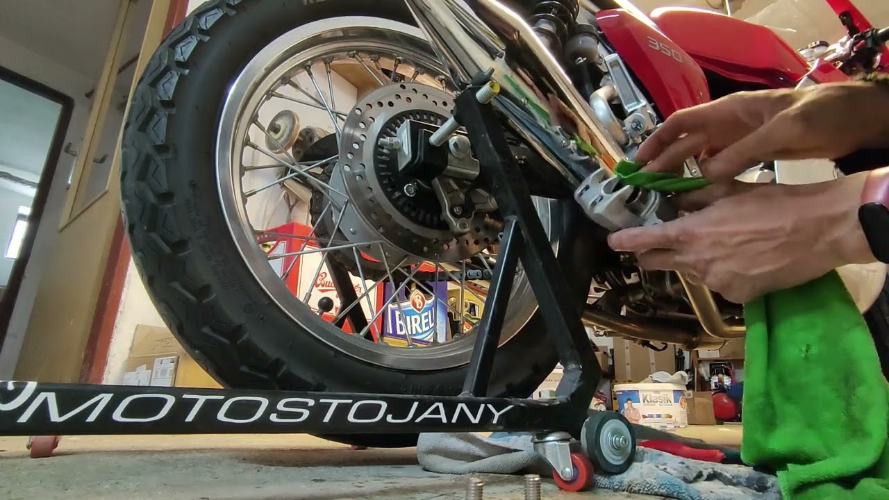 Údržba kotoučových brzd   Jawa 350 OHC Special