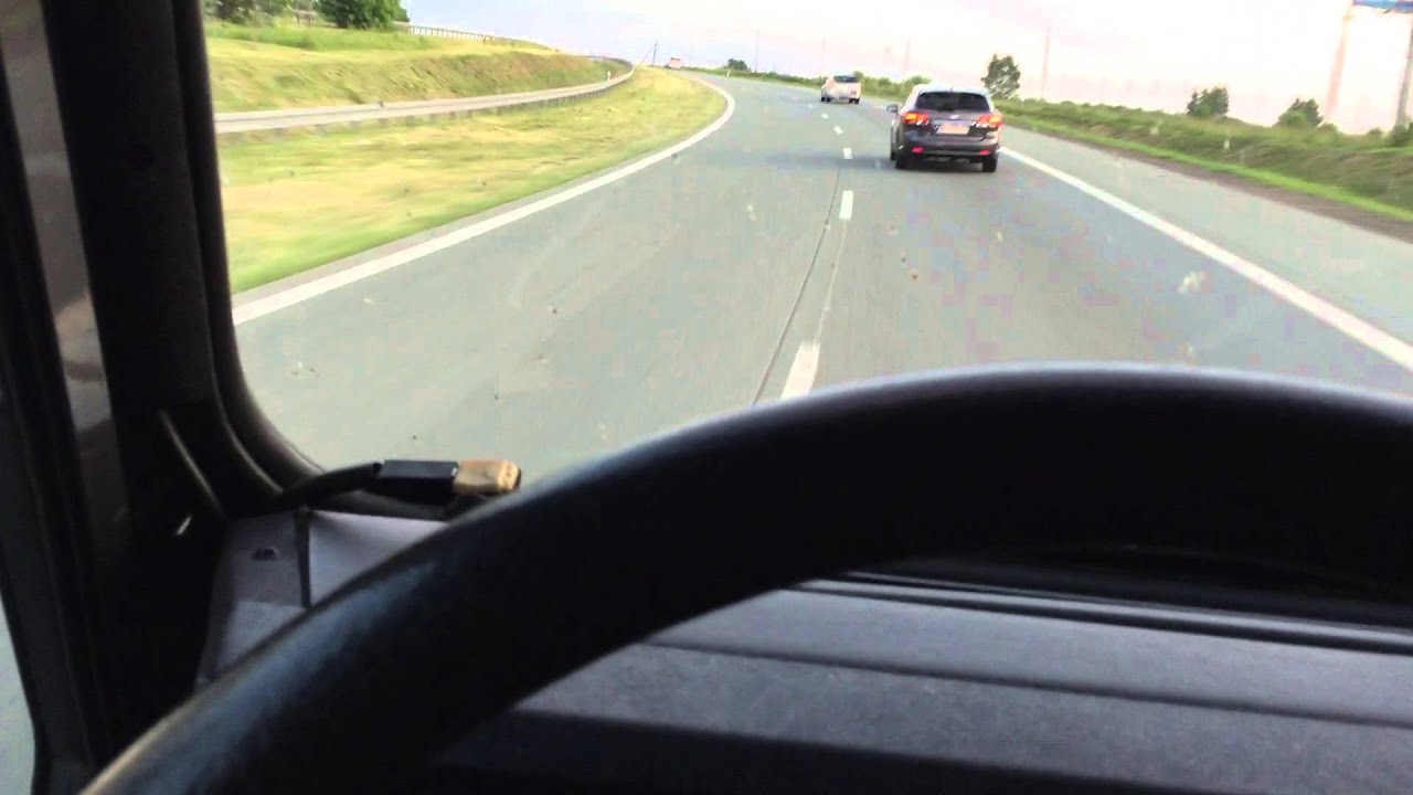 Land Rover Defender 110SW Td5 160KM road speed