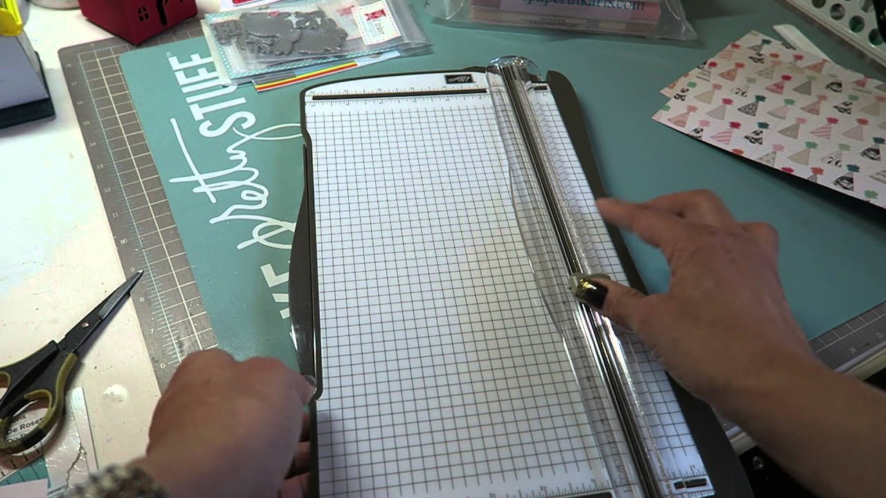 Flip Book Tutorial~ Super Easy Flip Book With Gussets!  For A Chunkier Style :)