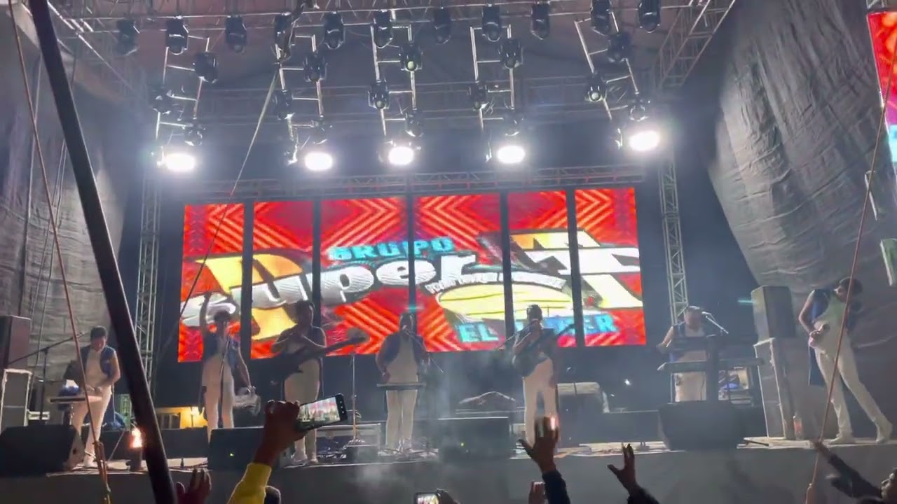 Grupo SúperT-Providencia Chilchotla PUE-Mañanitas al Señor de la Misericordia-Cumbia de las Bandas🔥