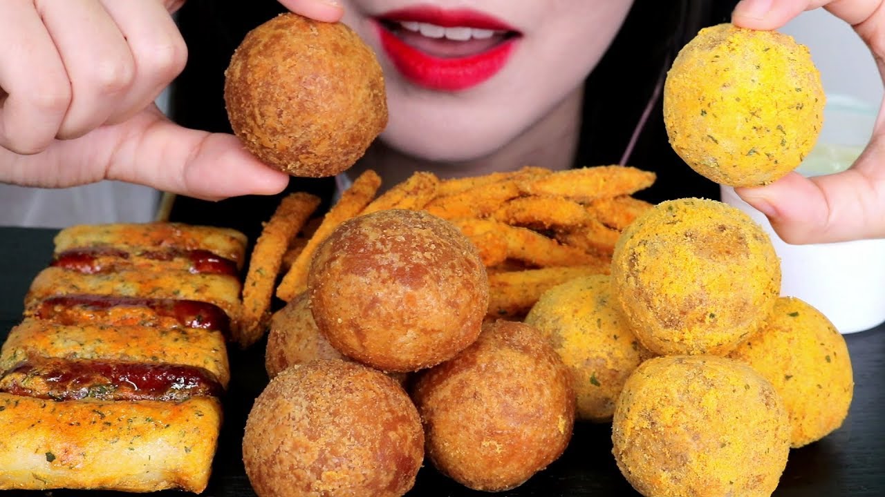 ASMR CHEESE BALLS チーズボール 뿌링클 치즈볼 BHC 사이드메뉴 먹방 MUKBANG No Talking EATING SOUNDS 咀嚼音