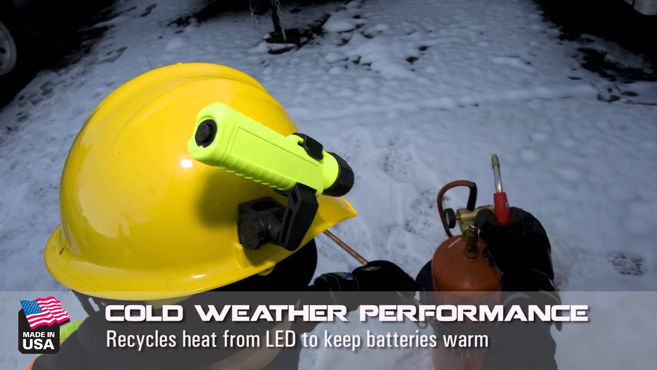 Underwater Kinetics 3AA & 4AA Industrial Hands Free LED Flashlights