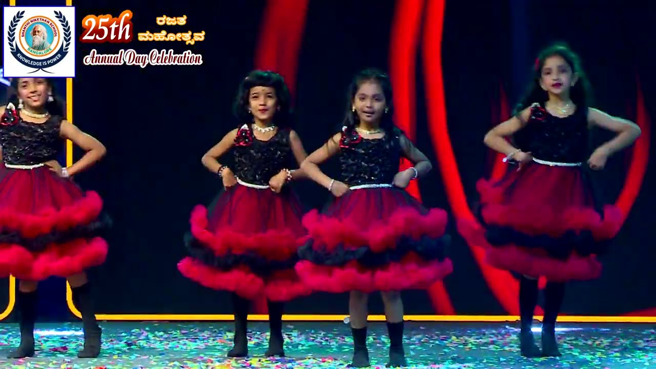 #ShantiniketanSchool #AnnualDay #Class2 #LittlePerformers #SchoolEvent #CuteDance. 