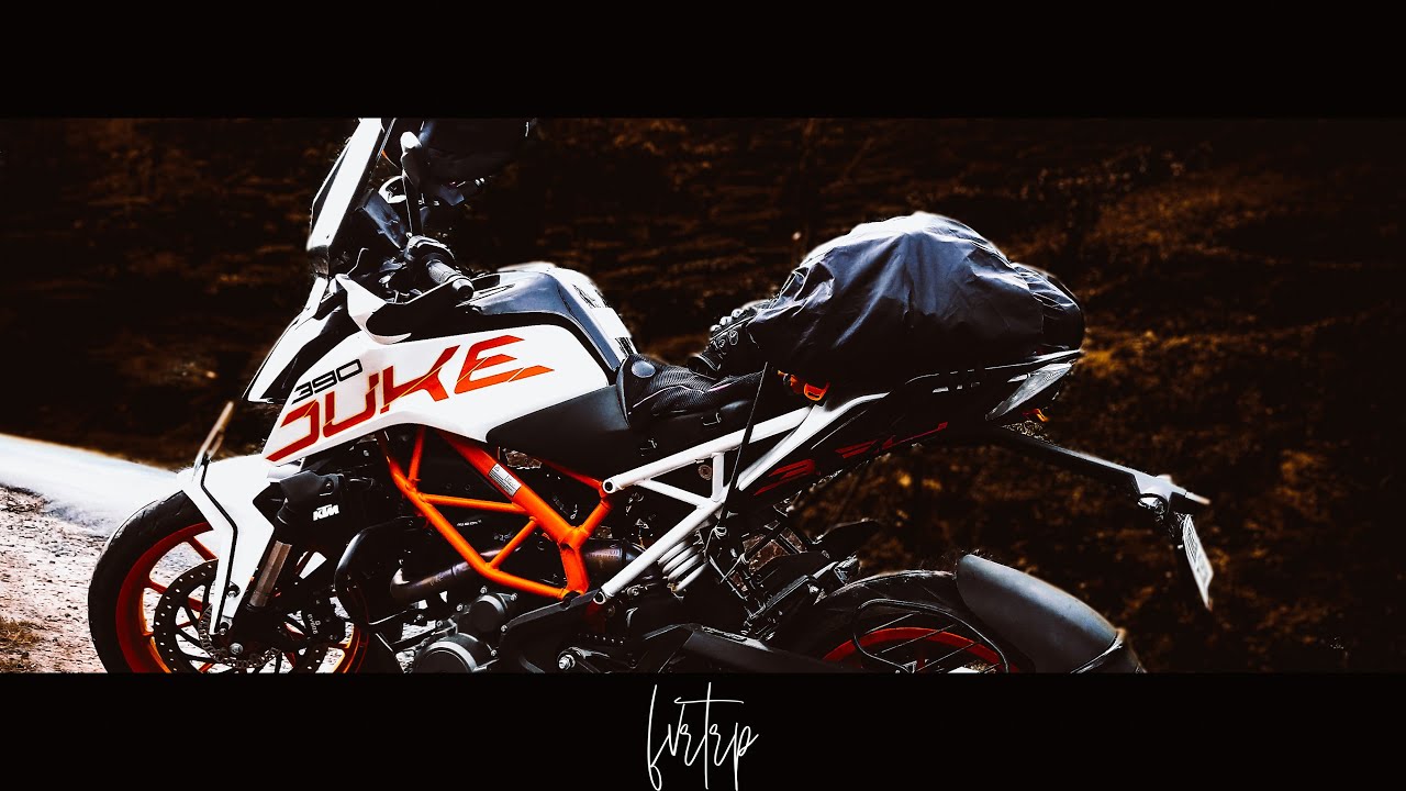 Secure luggage w/ Bungee cords on motorcycle [Duke 390]