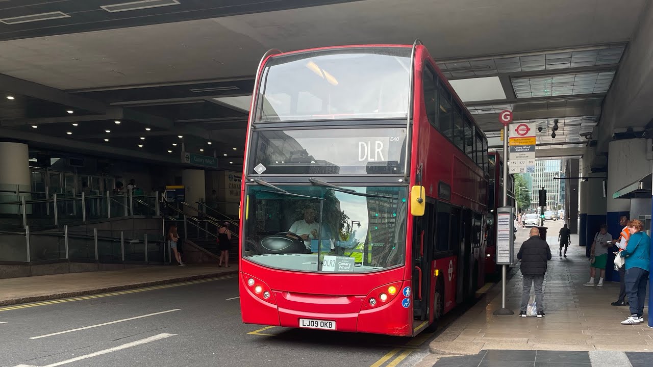 FRV. Rail Replacement Service DLR-2. Gallion Reach - Canary Wharf. Bus: E40 (LJ09 OKB)