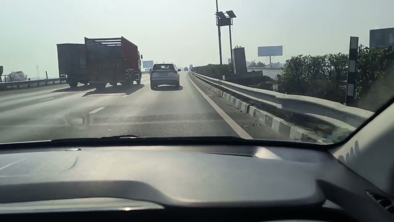 Highway per car kaise chalani h