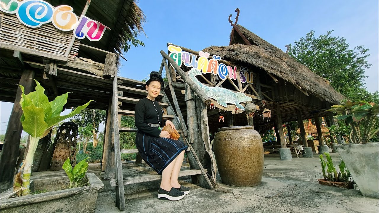 สาวรัฐฉานไปเที่ยวชมวัฒนธรรมของชาวชุมชนไตดำ จังหวัดเพชรบุรี