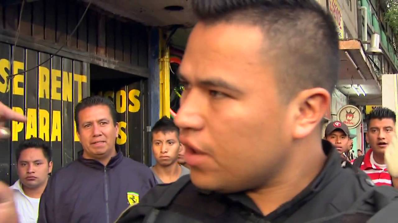 ALMOHADAZO: Chocks es detenido por policias