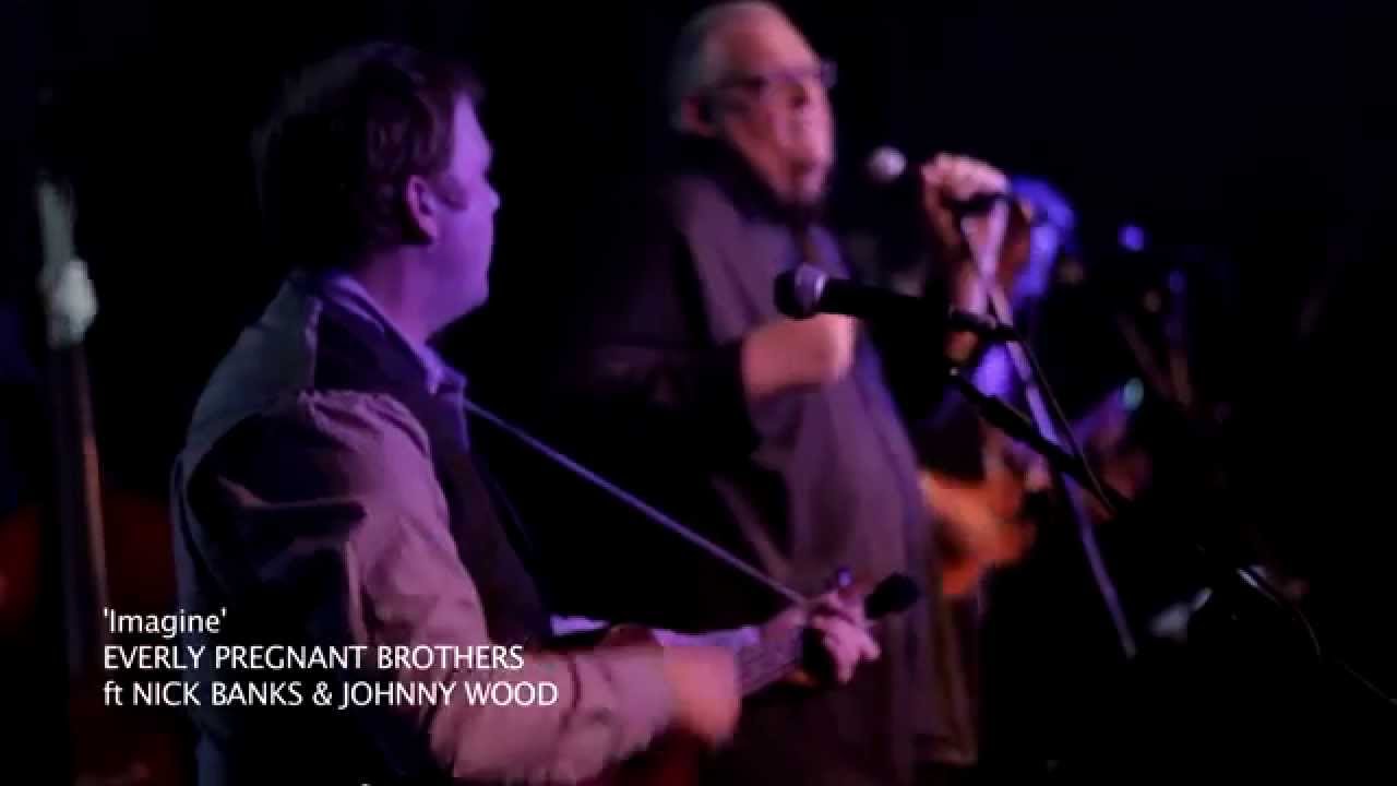 The Everly Pregnant Brothers play 'Imagine' at O2 Academy Sheffield
