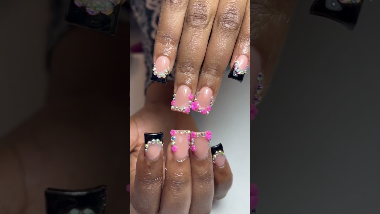 #music #calmdown #love #deuchland #nails #dizayn #nailart #nagel #دیزاین_ناخن #طراحی_ناخن