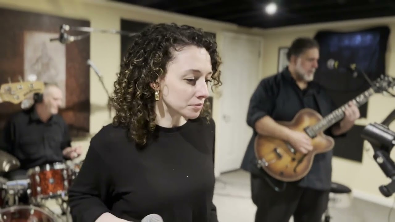 The Stingers cover "At Last" By: Etta James