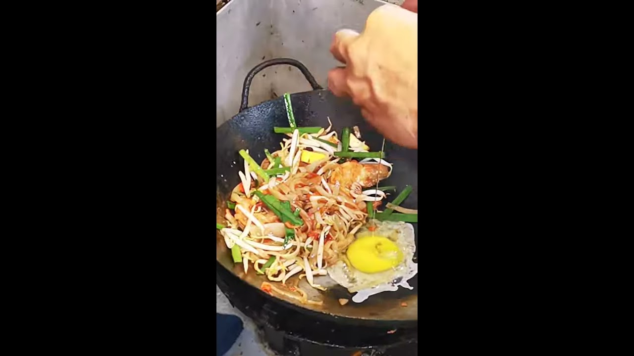 Easy Authentic Pad Thai, но лучше, чем рецепт Джошуа Вайсмана 