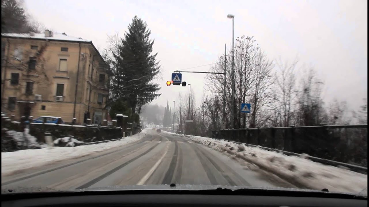 Snow storm in Kanal ob Soči (Soča Valley, W Slovenia) - 15/01/2013