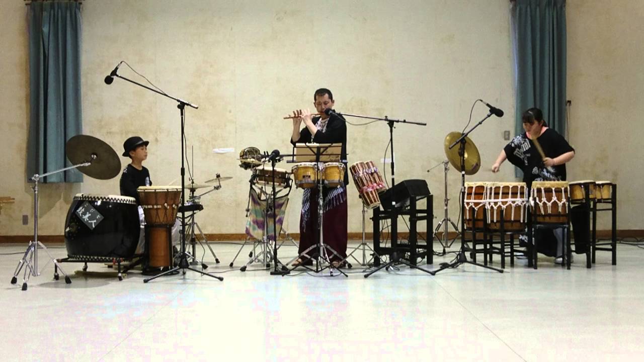打楽器鼓美人【光と影】 作曲  松田勇