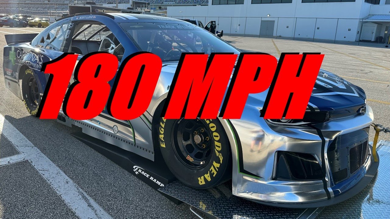 Hendrick Track Attack Camaro ZL1 / Daytona International Speedway Road Course