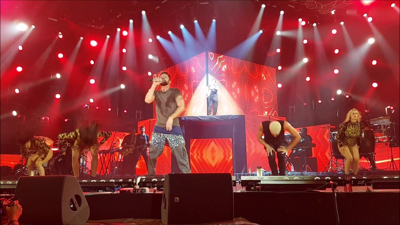 Ricky Martin - La Mordidita - World Tour (Hungary, Budapest) 2018