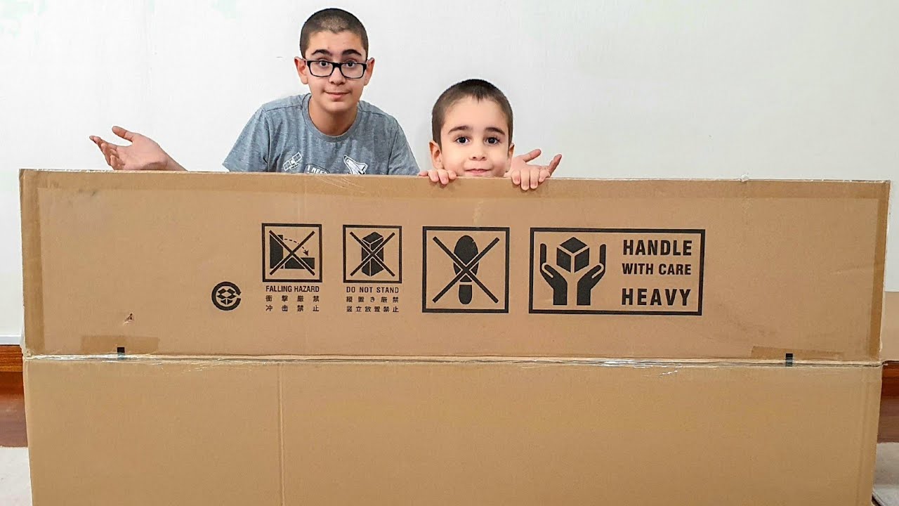 Berat Kutuya Girdi Kayboldu. Kid in The Box Fun Kids Video