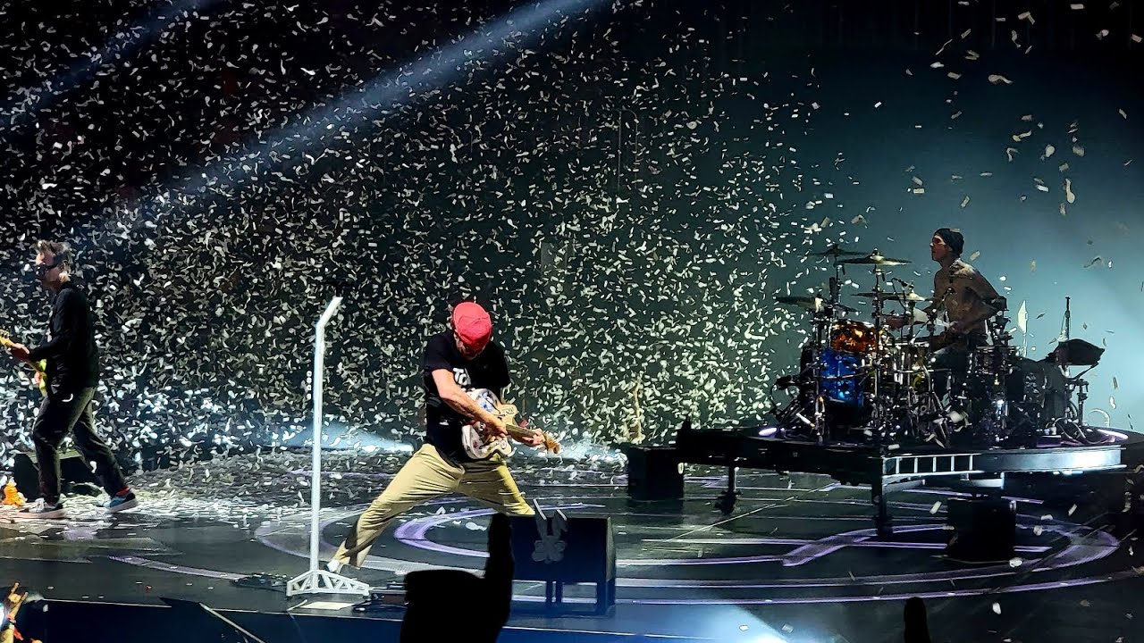 Blink-182 Feeling This live - Atlanta 2023