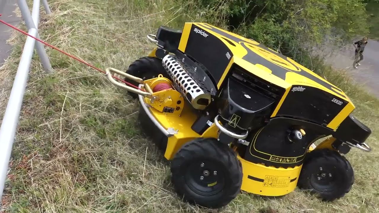 Mit dem Spider 2SGS m&auml;hen Sie extrem steile H&auml;nge sicher