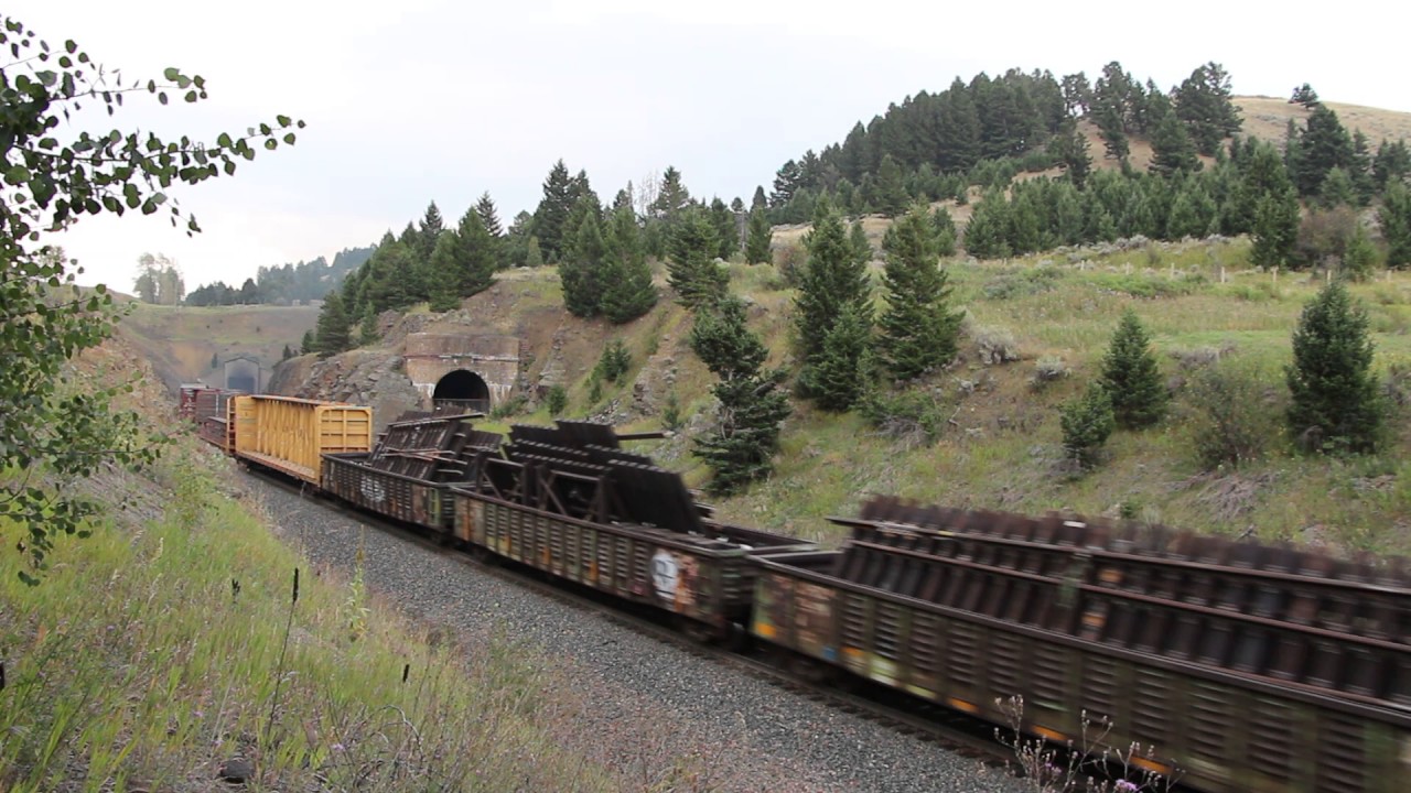 MRL Bozeman Pass Montana Tunnel: Boeing Consist!