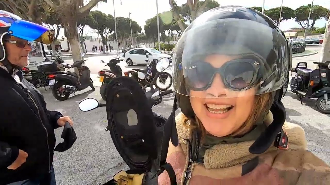 EASTER SUNDAY 2025 AT FLEA  MARKET IN TORREMOLINOS MALAGA SPAIN