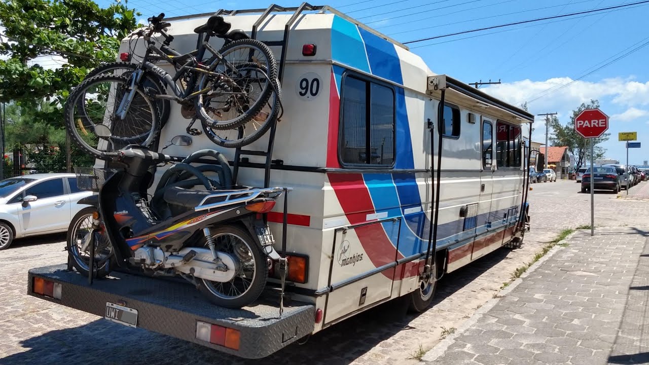 Motorhome Argentino, MB 608D, 1988, Gabriel, Paula E Família, Camping Lagoamar, Garopaba/SC.
