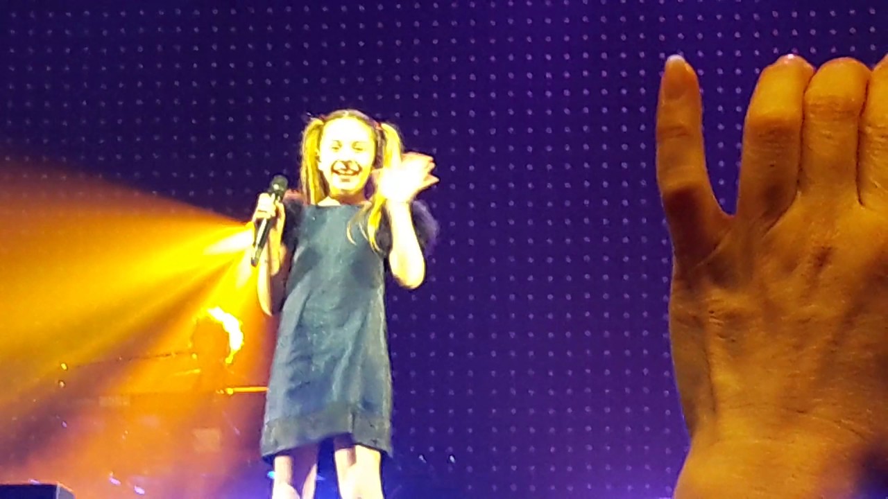 Kids United concert du 13/11/2016 au Zénith de Paris - Laissez-nous chanter (Gold)