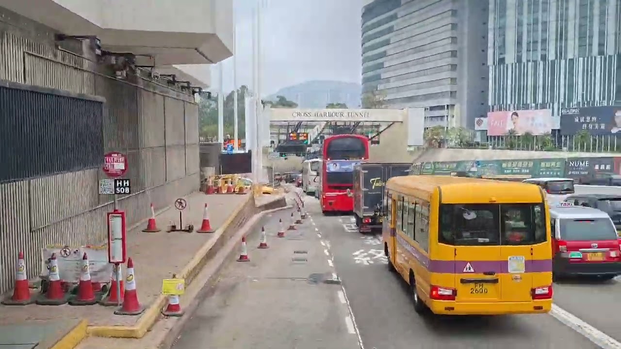 車隊編號5740 CTB111 坪石往中環(港澳碼頭)