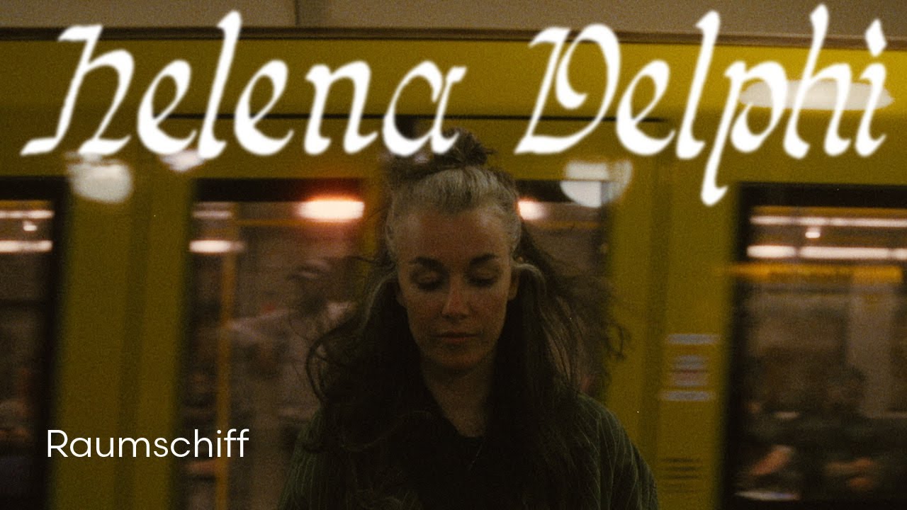 helena Delphi - Raumschiff (Offizielles Video)