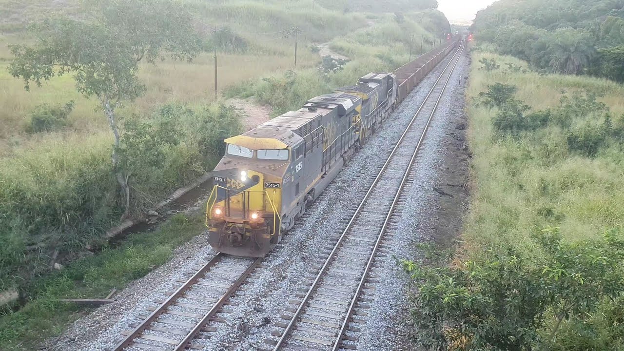 MRS - ES44ACi + AC44I trem de Minério carregado passando em Guandú - RJ.