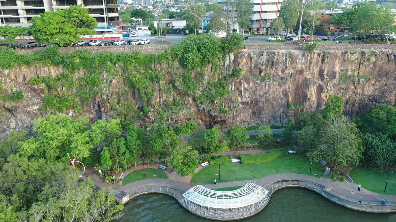 Kangaroo Point Cliffs Drone