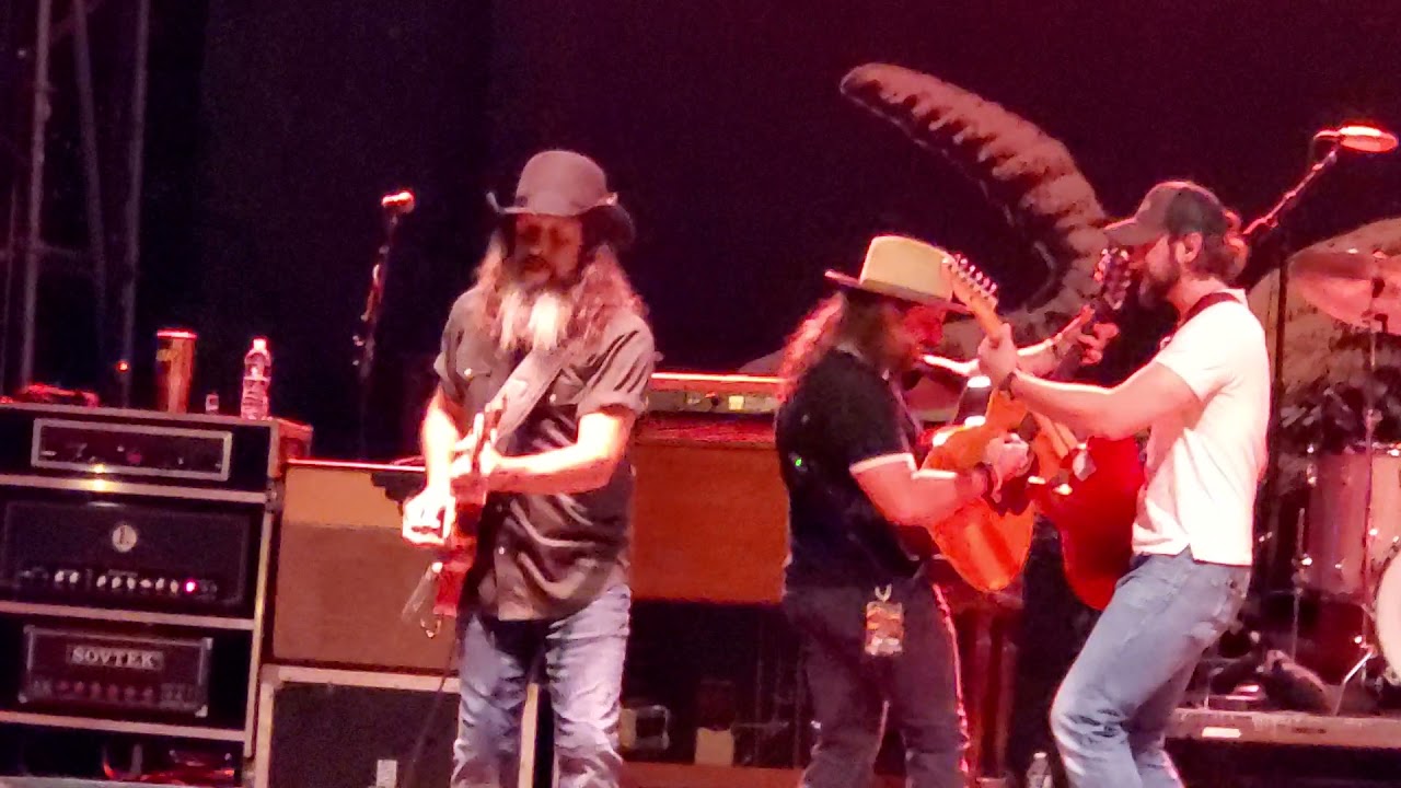 Cody Jinks - Same Kinda Crazy As Me   - Austin, Texas.