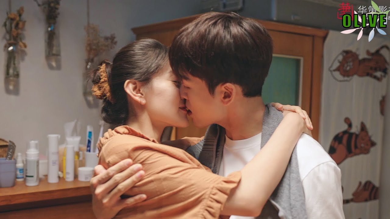 霸總求婚小嬌妻後飢渴到如狼似虎，小情侶做到腿軟～ 💓我可能遇到了救星 Hi Venus