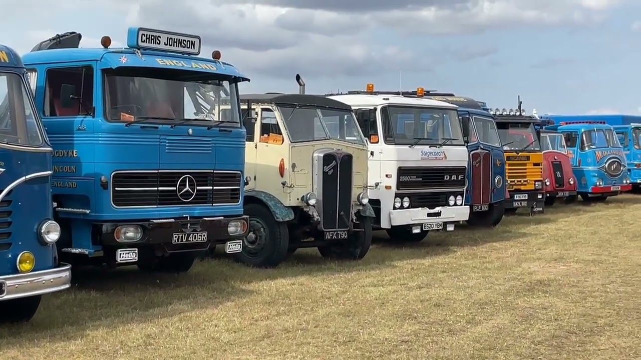 GLOUCESTERSHIRE VINTAGE COUNTRY EXTRAVAGANZA PART 1-010825