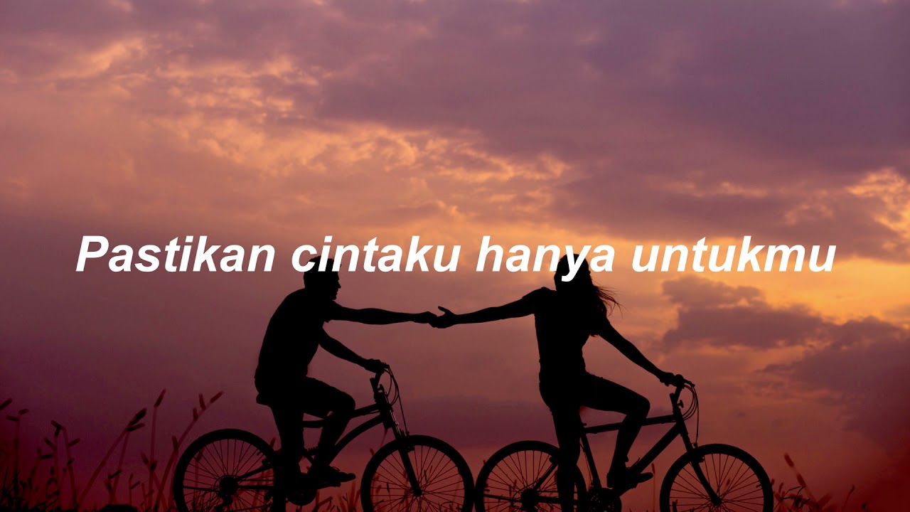 Takkan Ada Cinta Yang lain - Dewa 19 | Della Firdatia Cover ( Lirik )