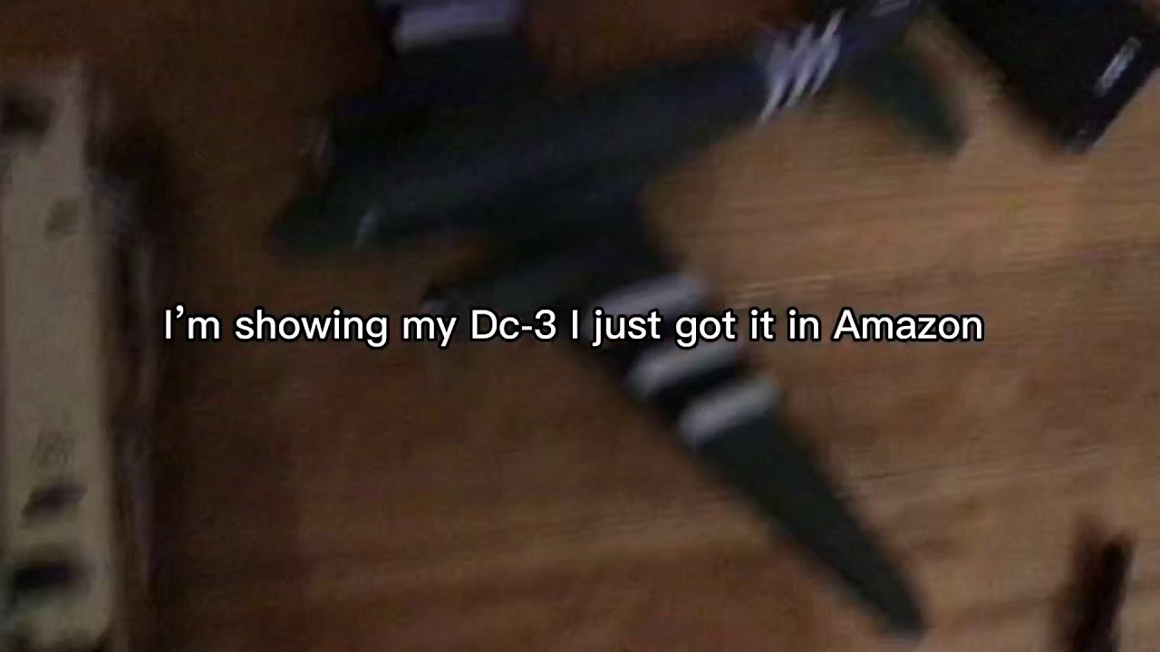 Showing my newRay Dc-3 Plane