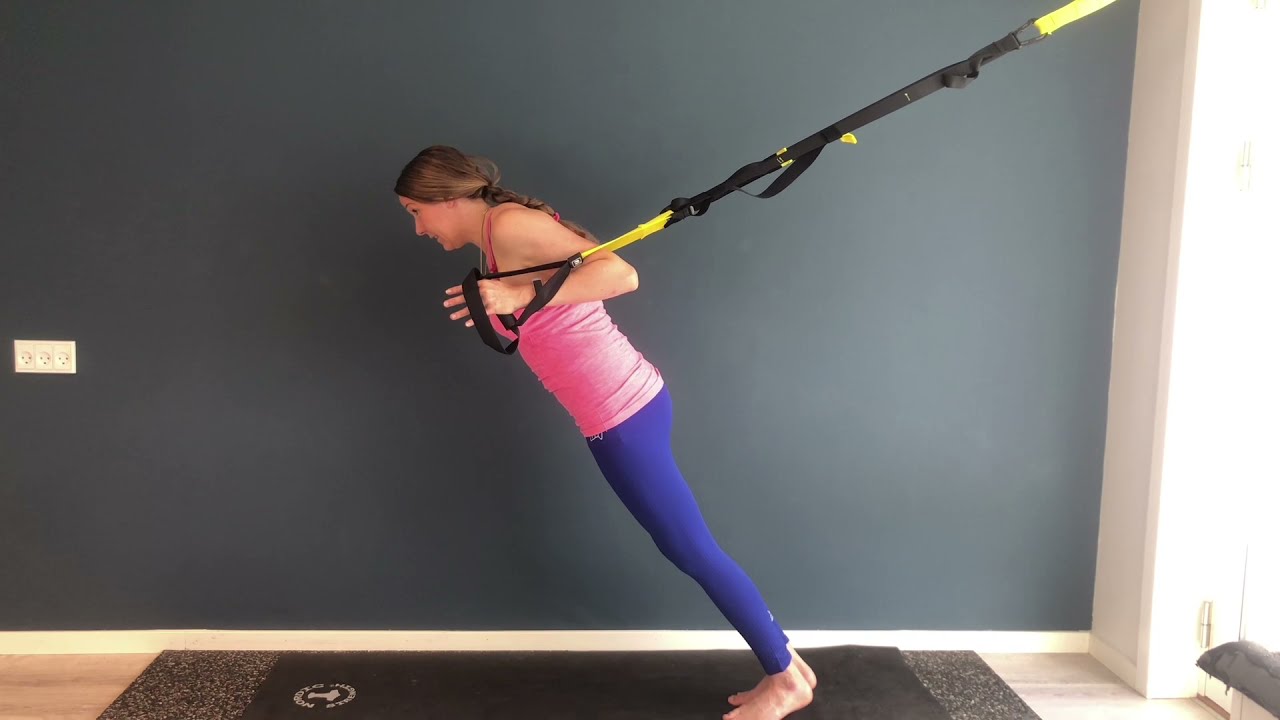 Smalle Push ups  i Slyngetræner / TRX
