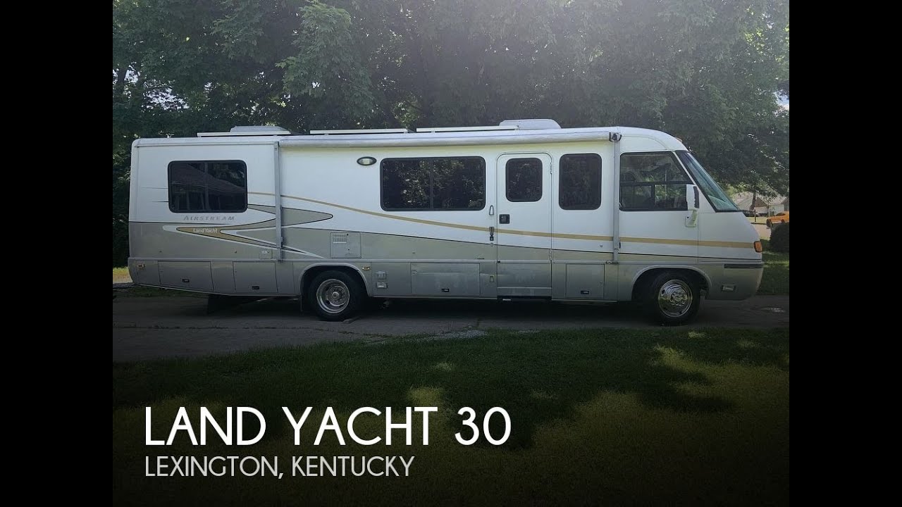 [SOLD] Used 2003 Land Yacht 30 in Lexington, Kentucky