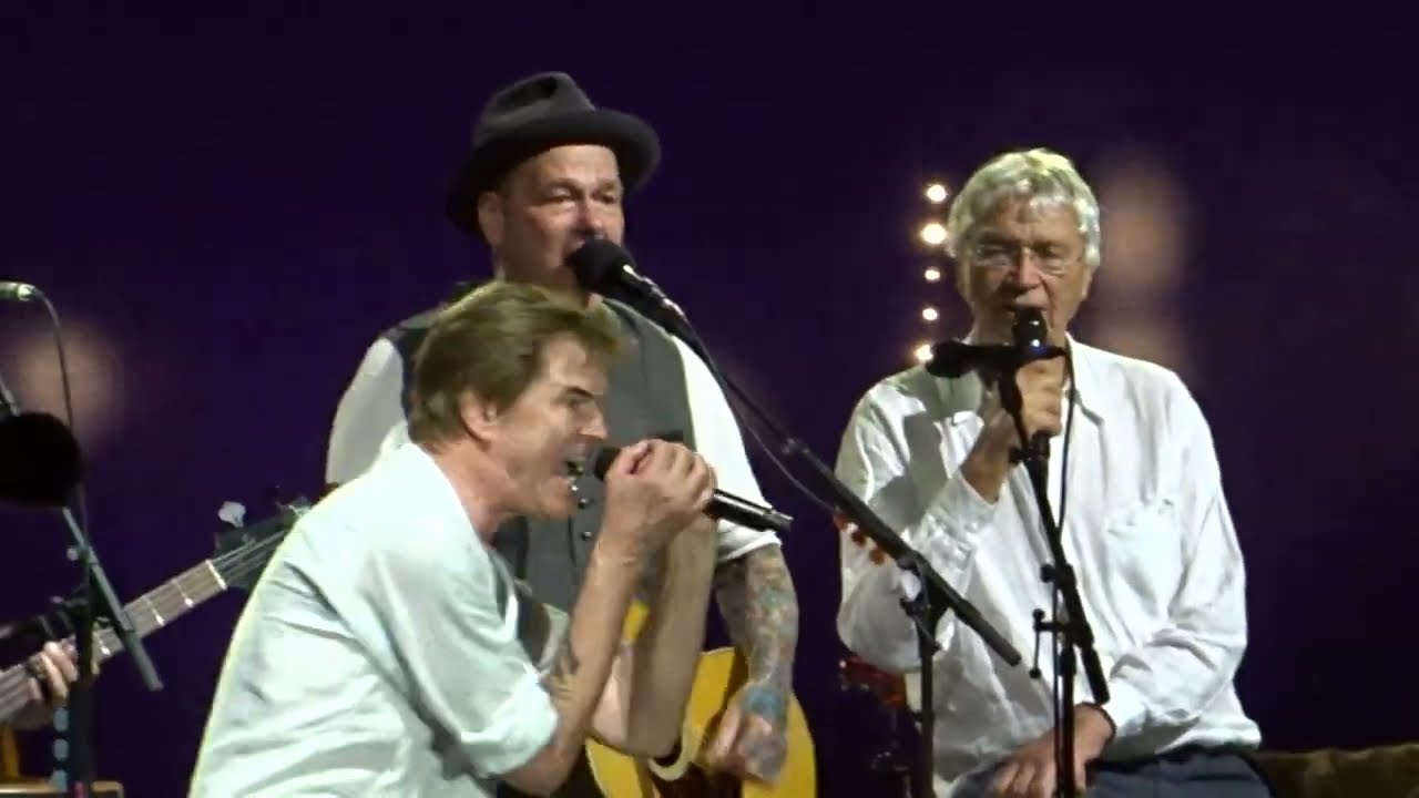 Die Toten Hosen & Gerhard Polt & Die Well-Brüder - Eisgekühlter Bommerlunder (15.8.23 in Stuttgart)