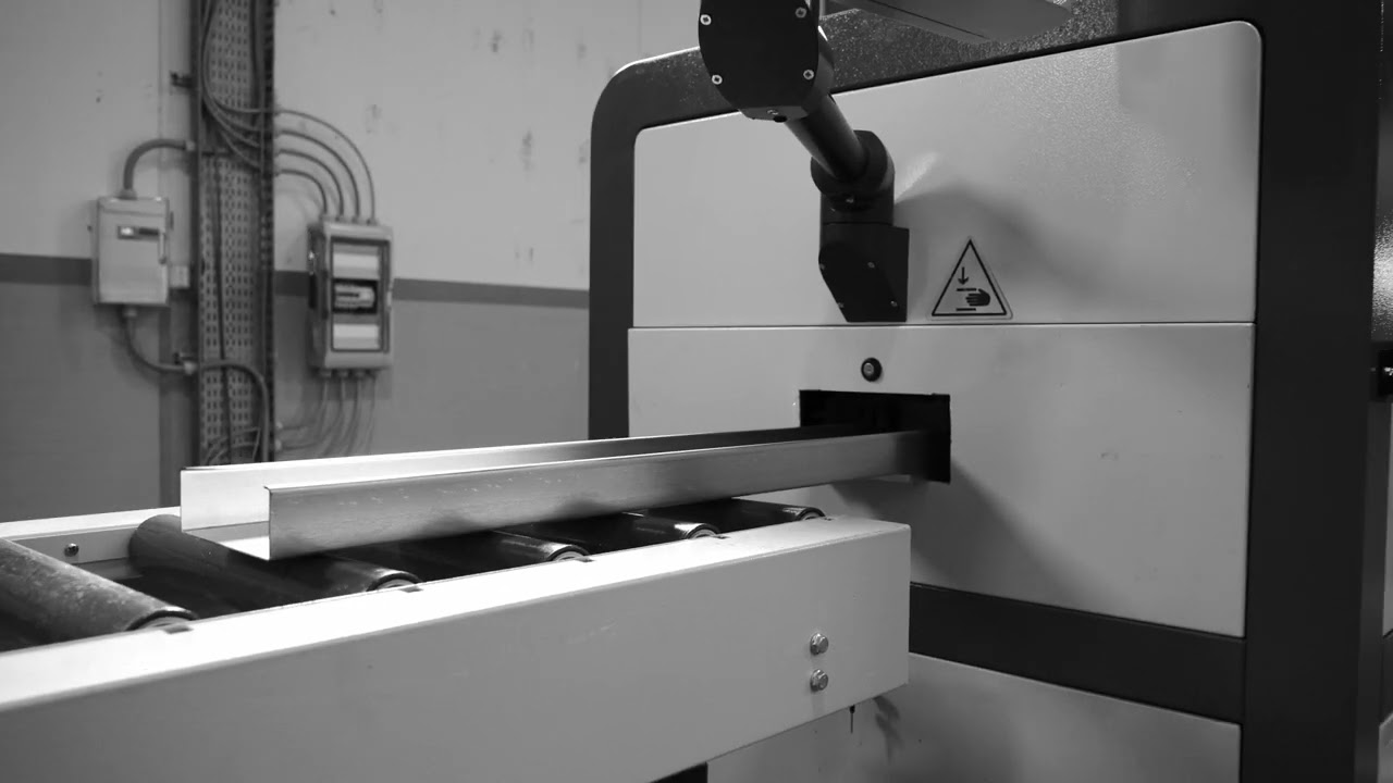 Revosteel Building: discover how Cold Formed Steel Elements are made inside our production line!