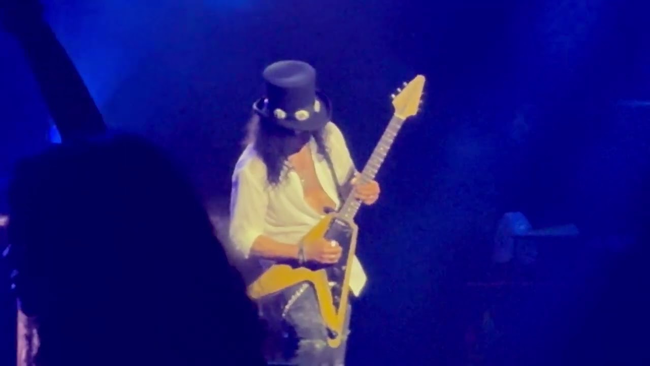 Guns N’ Roses – Knockin’ On Heaven’s Door LIVE in Riyadh 2025 (4K Full Performance)