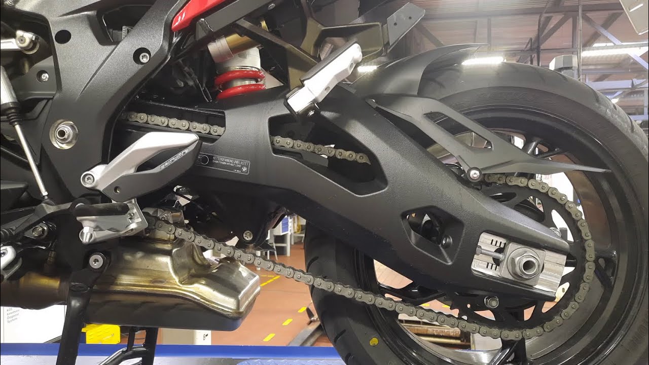 BMW S 1000 XR Chain replacement
