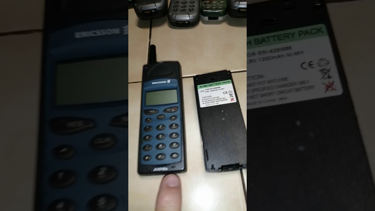 ERICSSON A1018s - demontage battery block