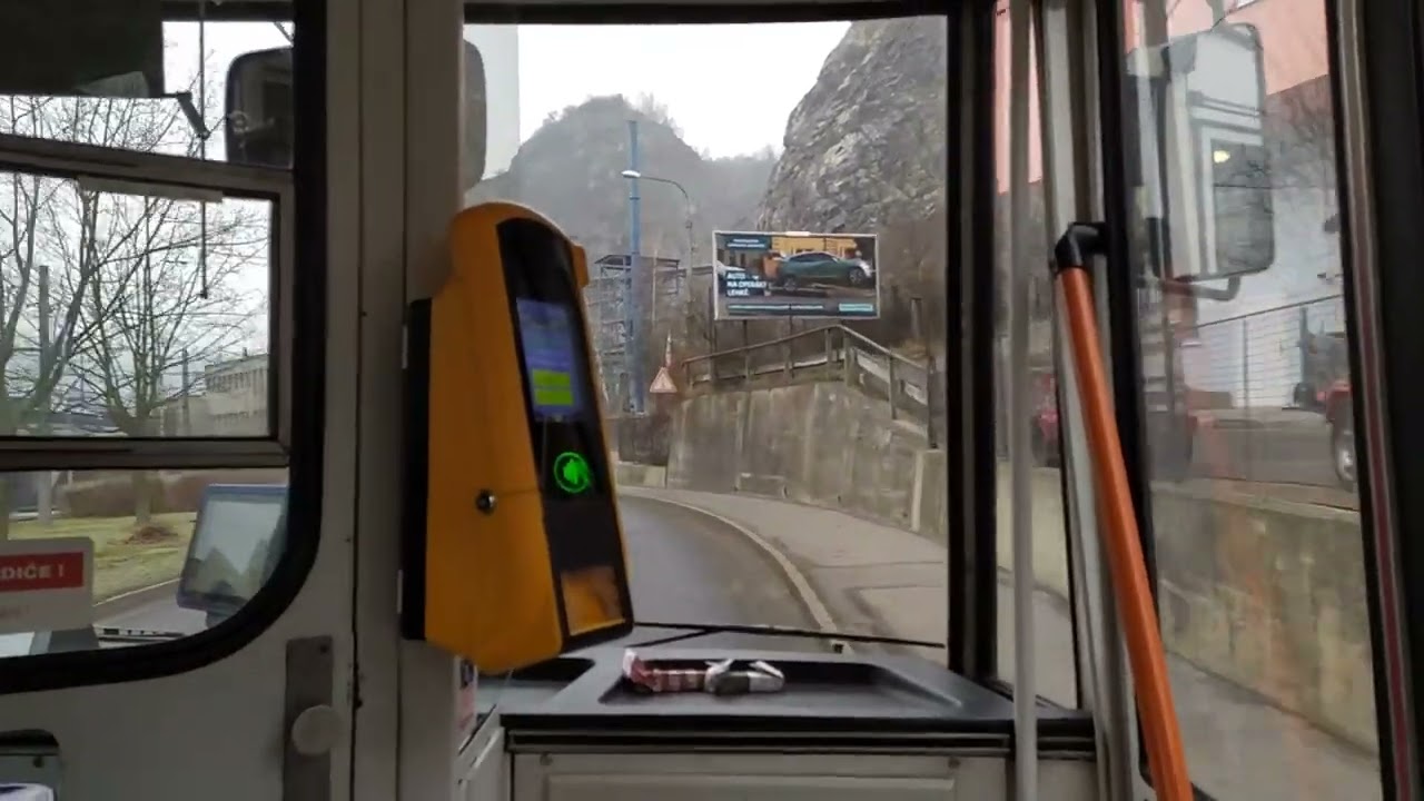 Linky: 51 a 62 (DPMÚL) Ev.č.: 558 a 565 Škoda 15Tr13/6M (16.01.22)