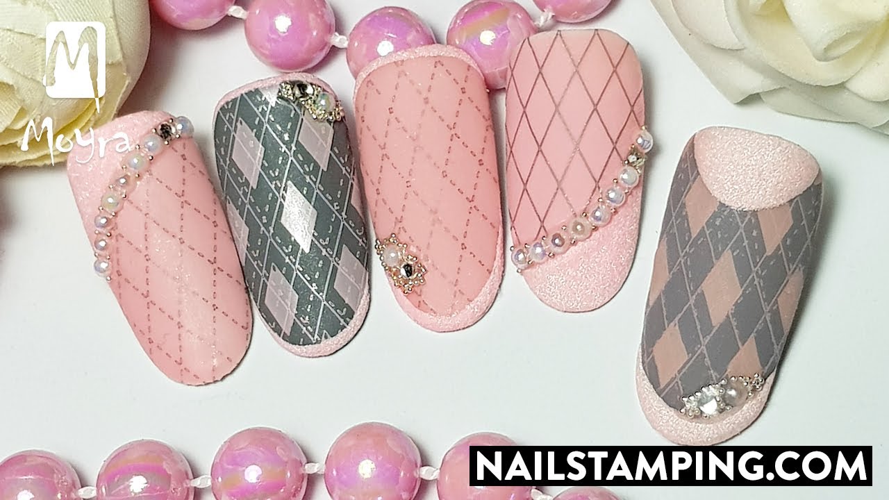 Norka's wonderful nail art with tiles pattern (nailstamping.com)
