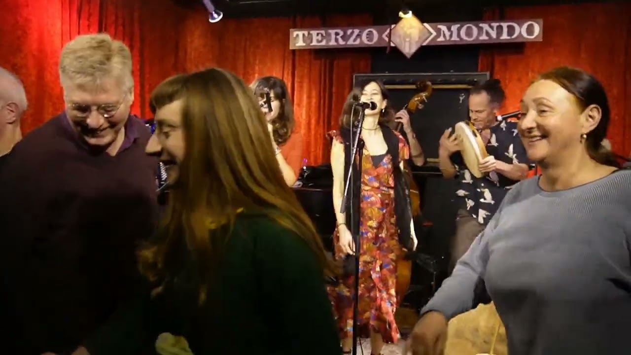 Tarentella traditional music from Italy in Berlin